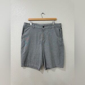Lululemon Gray Performance Cotton  Mens Shorts Size 36
